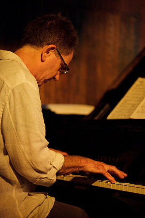 Suzi Stern Quintet