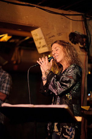 Suzi Stern Quintet